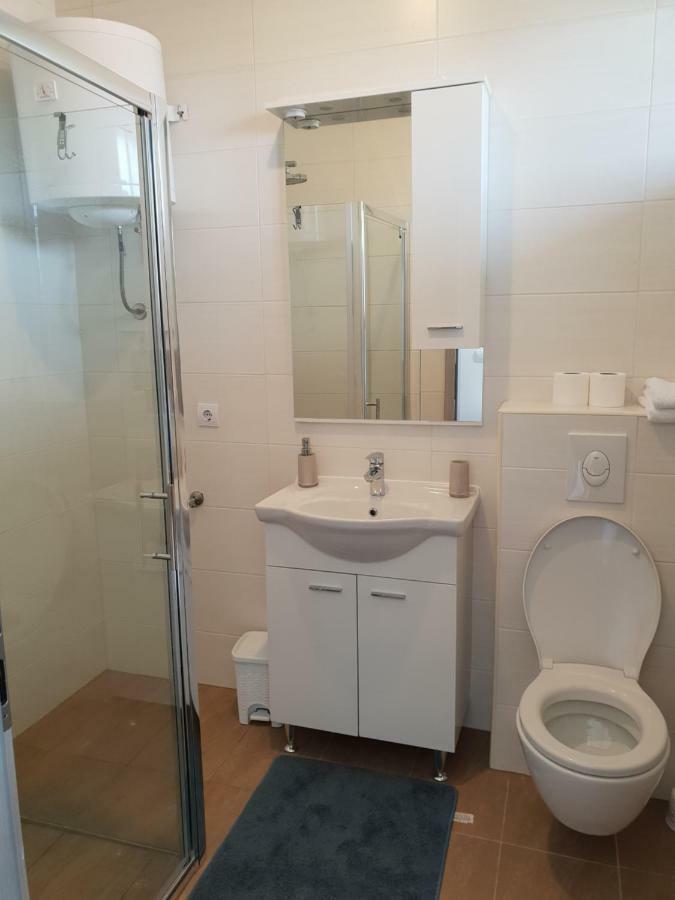 Apartmani Jozic セリネ エクステリア 写真